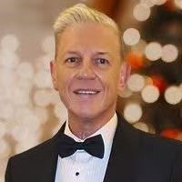  Kevin T